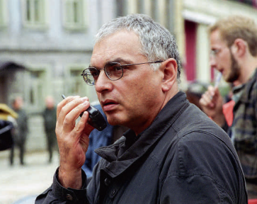 Режиссер Карен Шахназаров на съемках фильма « Всадник по имени Смерть». 2004 год